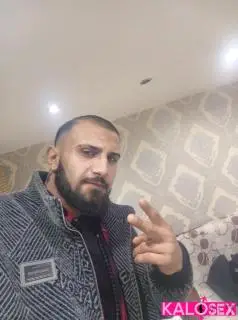 Rafail top