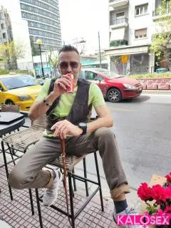 Married 56yo looking for sex relationship - 2