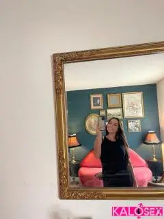 Sex and erotic massage available