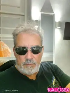 Προσφέρω 100 ευρω με φωτο!!!