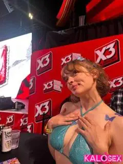 Είμαι διαθέσιμη συνοδεία για οποιαδήποτε ευχαρίστηση - 2