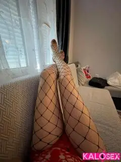 Έλα να αδειάσεις τα αρχίδια σου. 6999517777. Θεσσαλία - 2