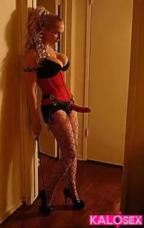 ΓΙΑ ΓΥΝΑΙΚΑ ΜΕ ΣΤΡΑΠΟΝ!!!! - 2